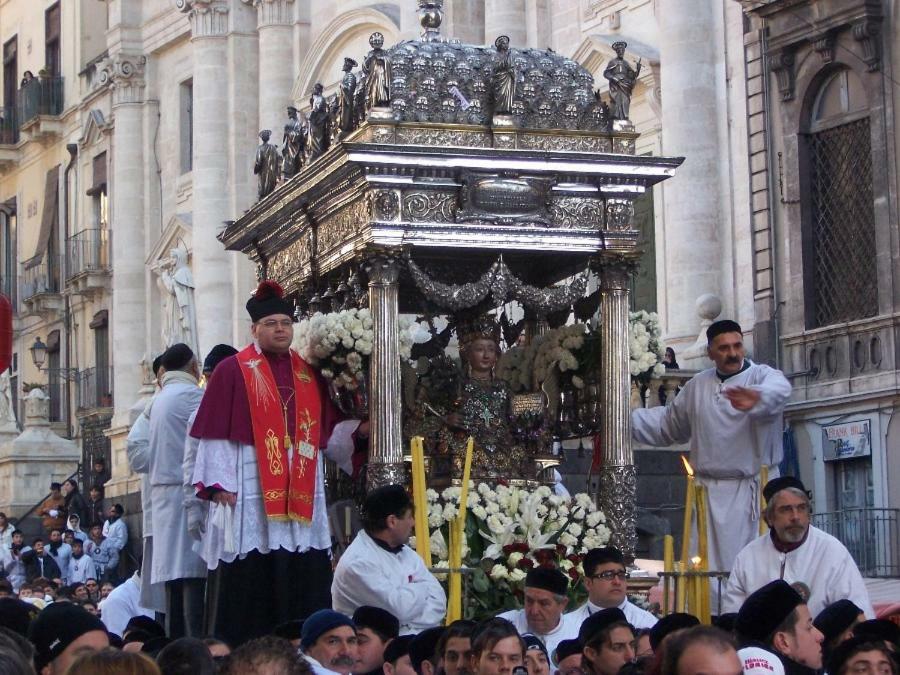 Ferienwohnung Sotto Il Duomo CTA Exterior foto