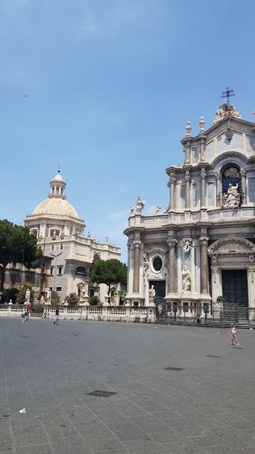 Ferienwohnung Sotto Il Duomo CTA Exterior foto